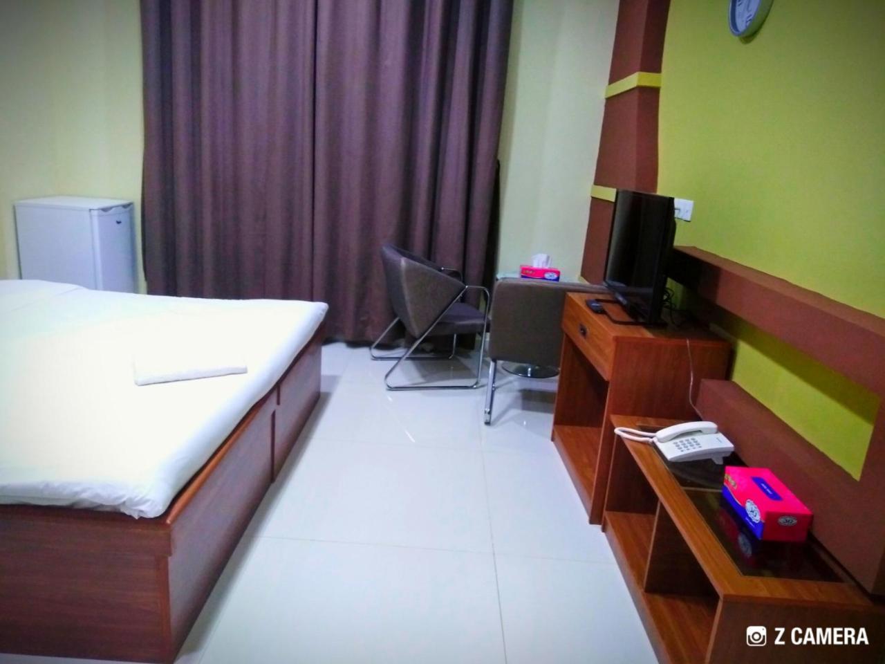 Al Mabila Hotel Seeb Esterno foto